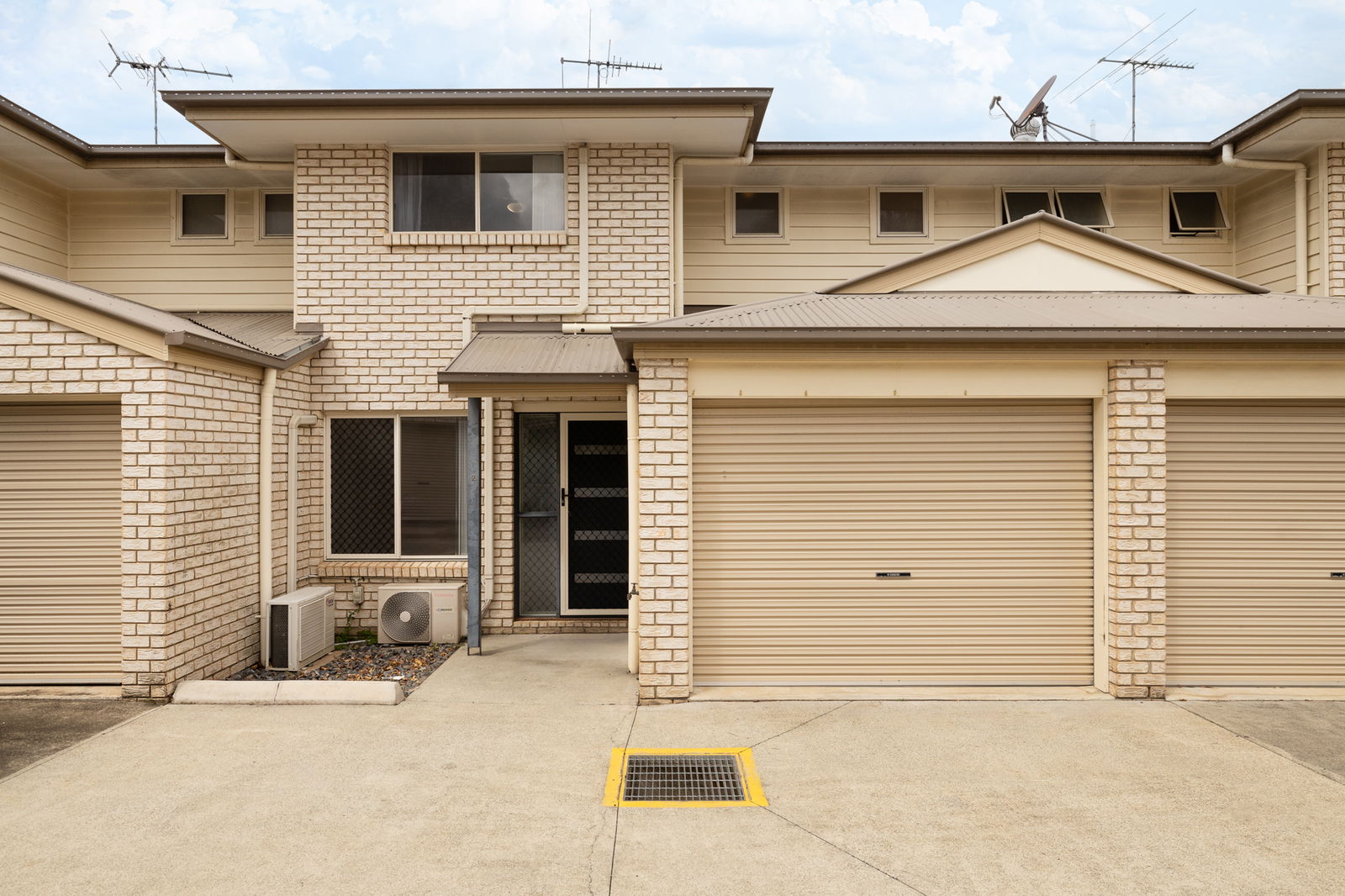 Main listing image for 2/6 Station Road, Burpengary  QLD  4505