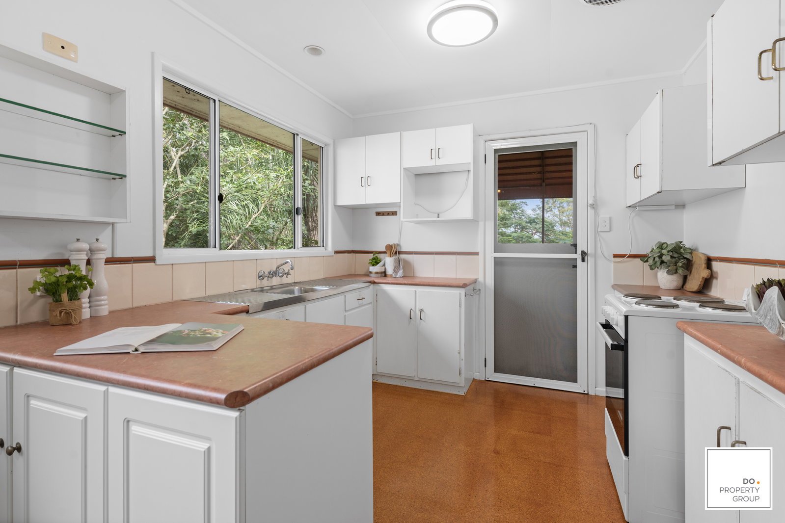 866 South Pine Road, Everton Park, QLD, 4053, Everton Park - Thumbnail 8