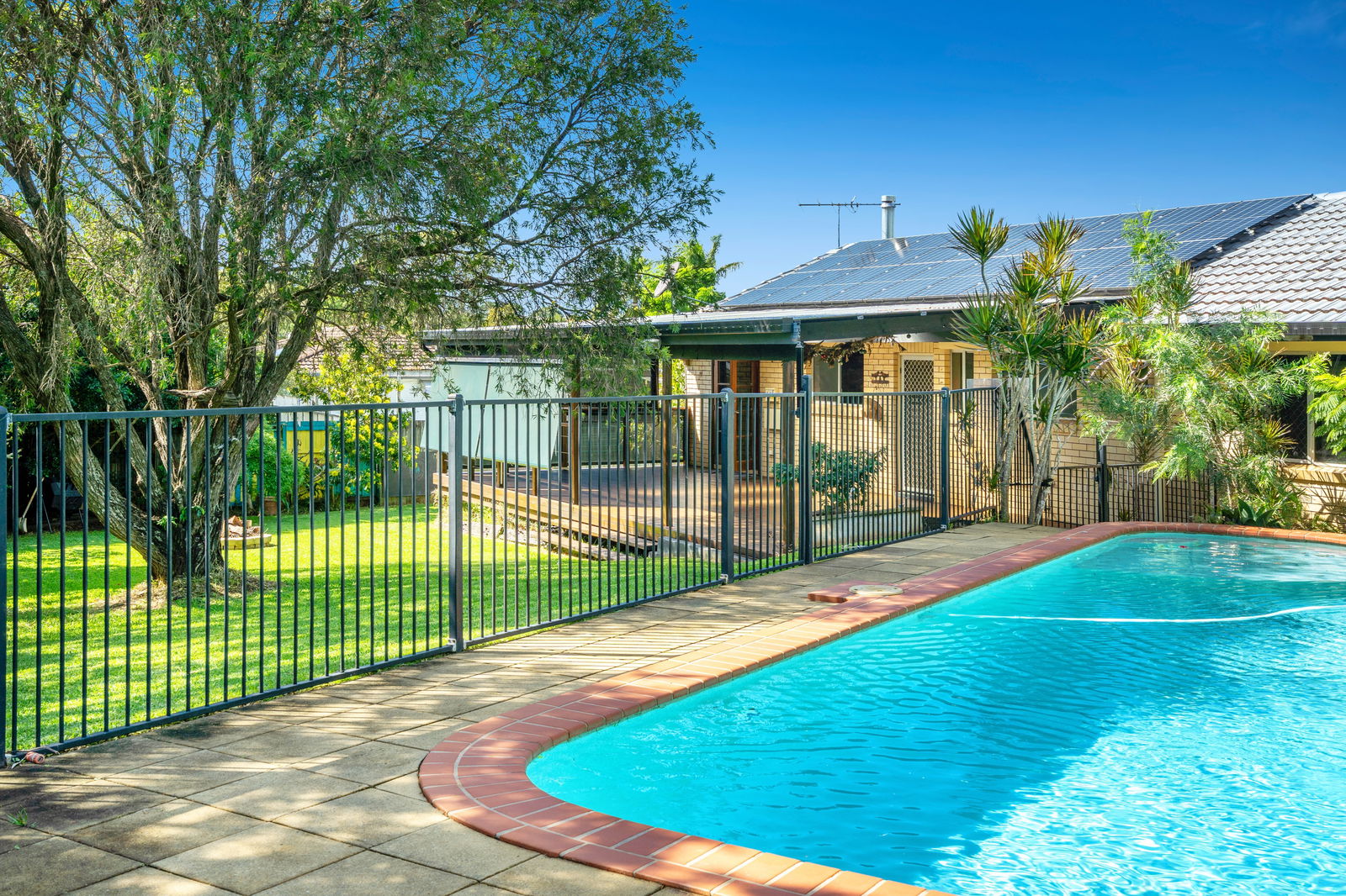Main listing image for 11 Lavelle Court, Clontarf  QLD  4019