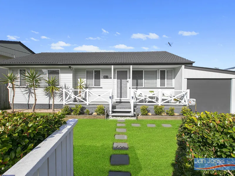Main listing image for 34 Hill Parade, Clontarf  QLD  4019