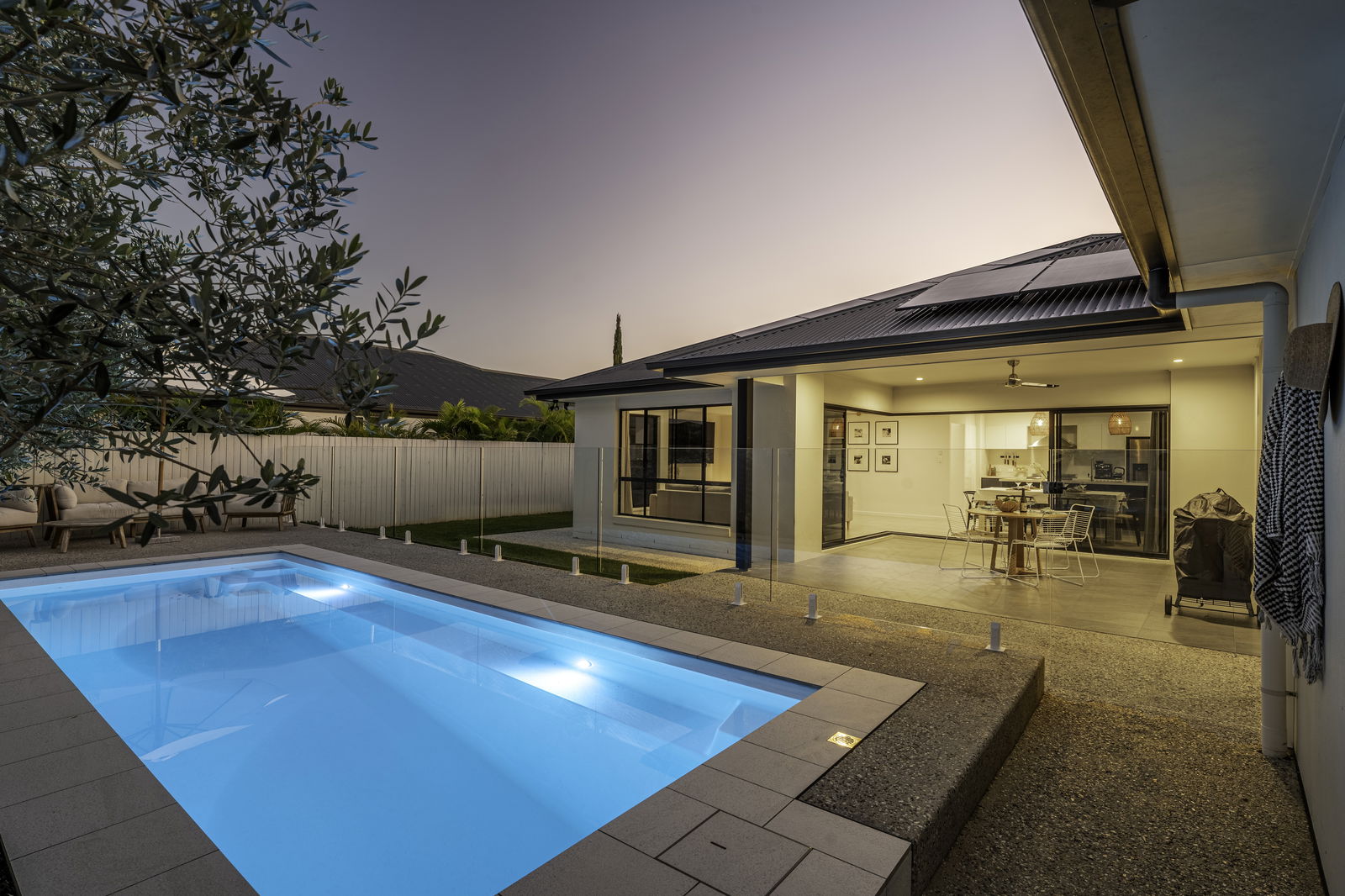 Main listing image for 8 Bowerbird Avenue, Burnside  QLD  4560