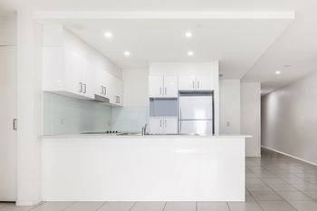 Image 6 for 303/20 Playfield Street, Chermside  QLD  4032