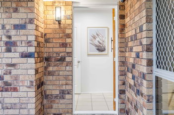 Image 6 for 14 Gordon Crescent, Sandstone Point  QLD  4511