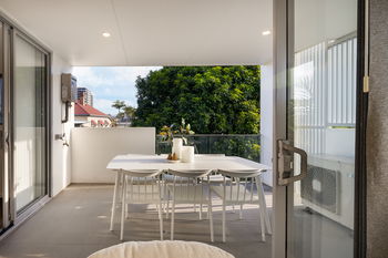 Image 4 for 204/14 Brereton Street, South Brisbane  QLD  4101