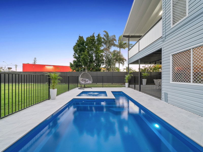 Main listing image for 4 Thomas Street, Clontarf  QLD  4019