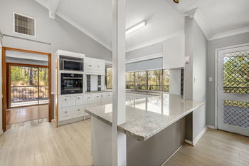 Image 4 for 8 Albion Road, Eatons Hill  QLD  4037