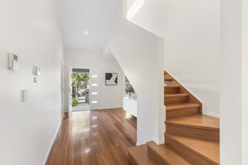 Image 5 for 2/3 Valbonne Avenue, Varsity Lakes  QLD  4227