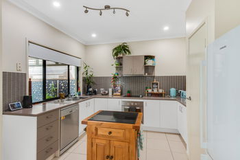 Image 5 for 7 Lester Place, North Lakes  QLD  4509