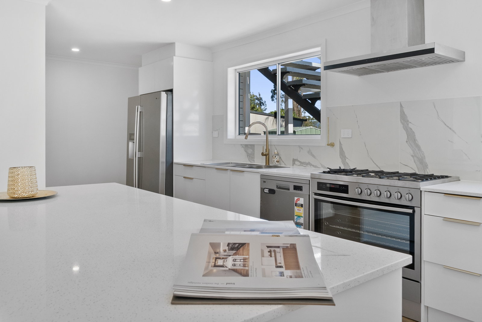 93 Highfield Drive, Merrimac, QLD, 4226, Merrimac - Thumbnail 2