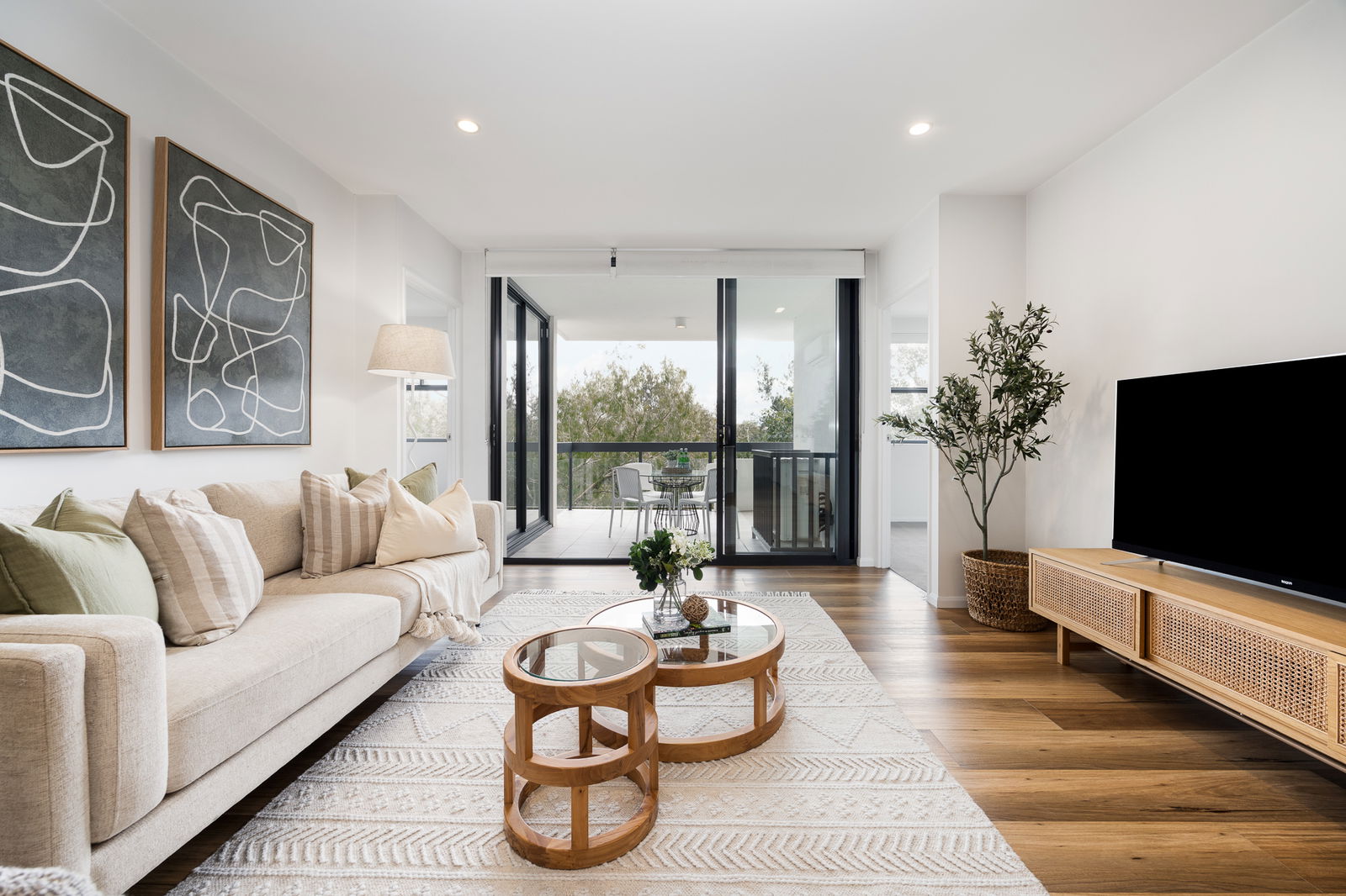 Main listing image for 203/10 Curwen Terrace, Chermside  QLD  4032