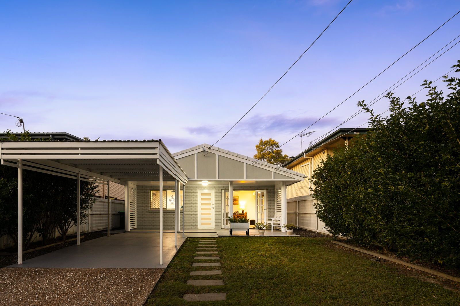Main listing image for 133 Queens Parade, Brighton  QLD  4017