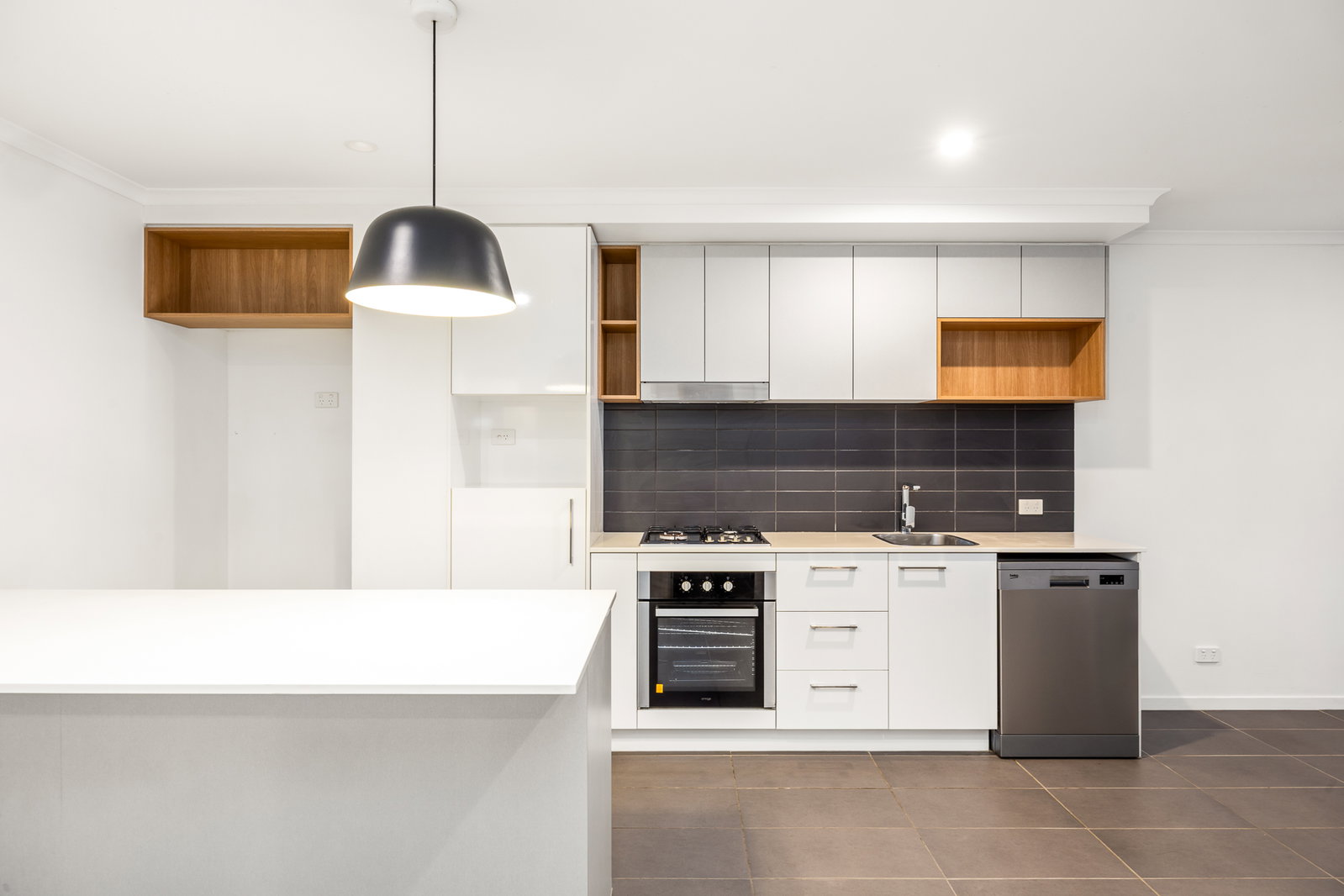 204/9-15 Regina Street, Greenslopes, QLD, 4120, Greenslopes - Thumbnail 4