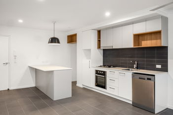 Image 5 for 204/9-15 Regina Street, Greenslopes  QLD  4120