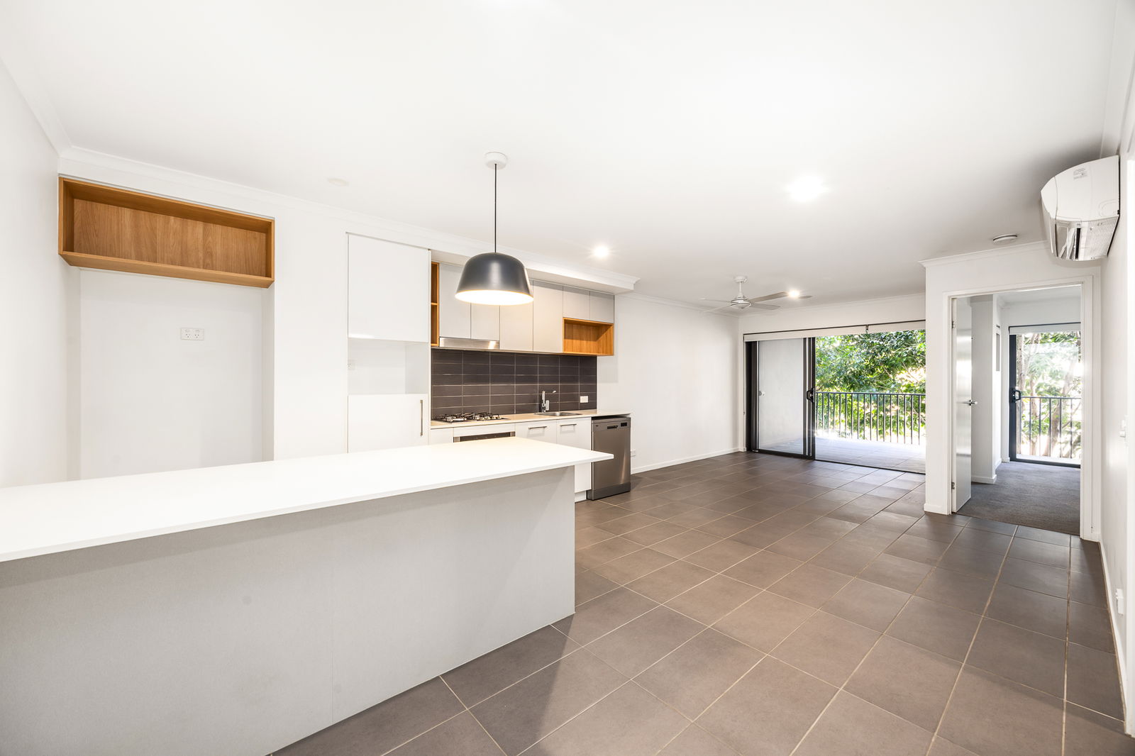 Main listing image for 204/9-15 Regina Street, Greenslopes  QLD  4120