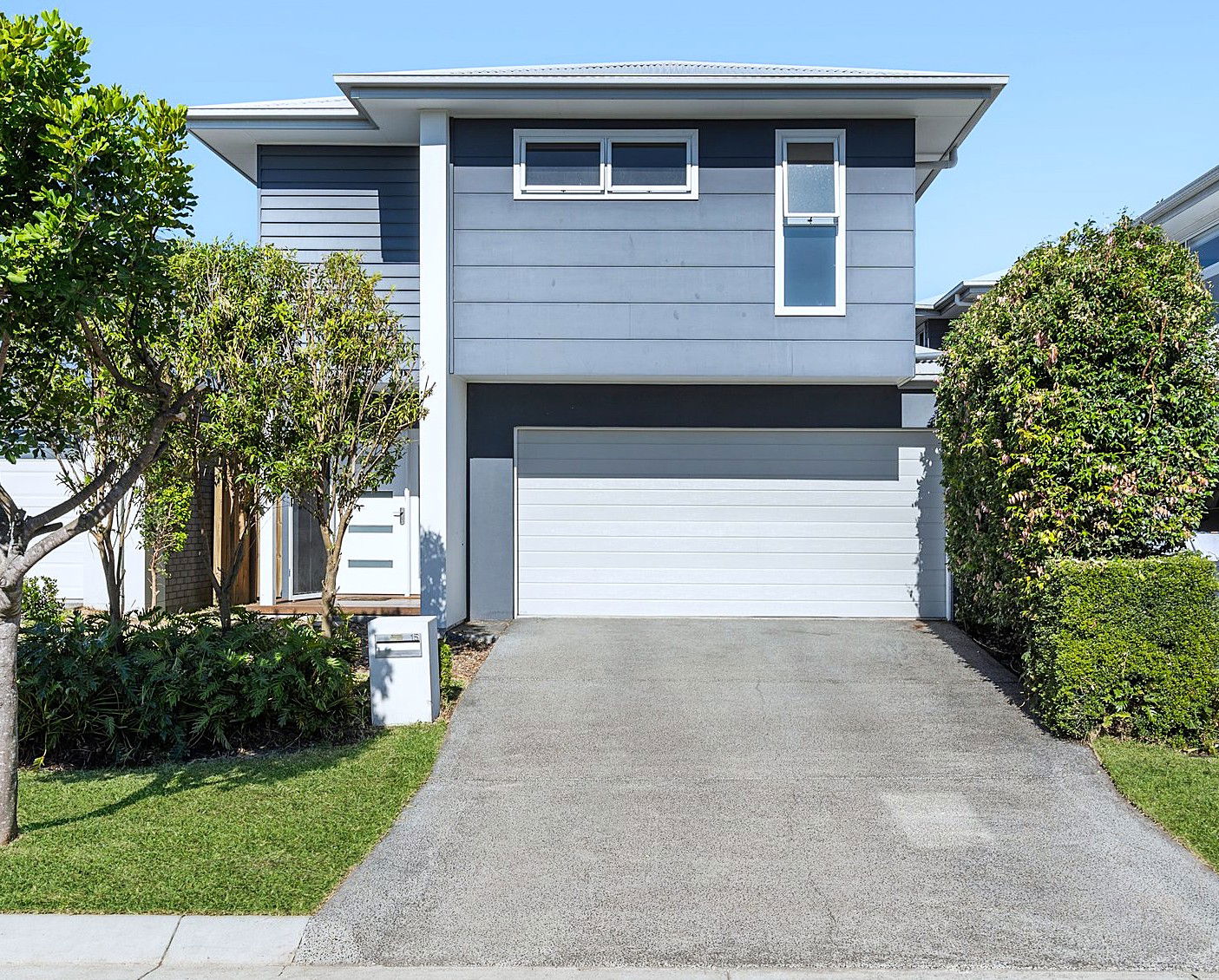 Main listing image for 15 Achurch Street, Palmview  QLD  4553
