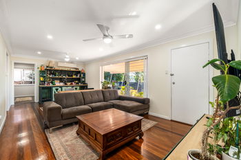 Image 5 for 599 Oxley Avenue, Scarborough  QLD  4020