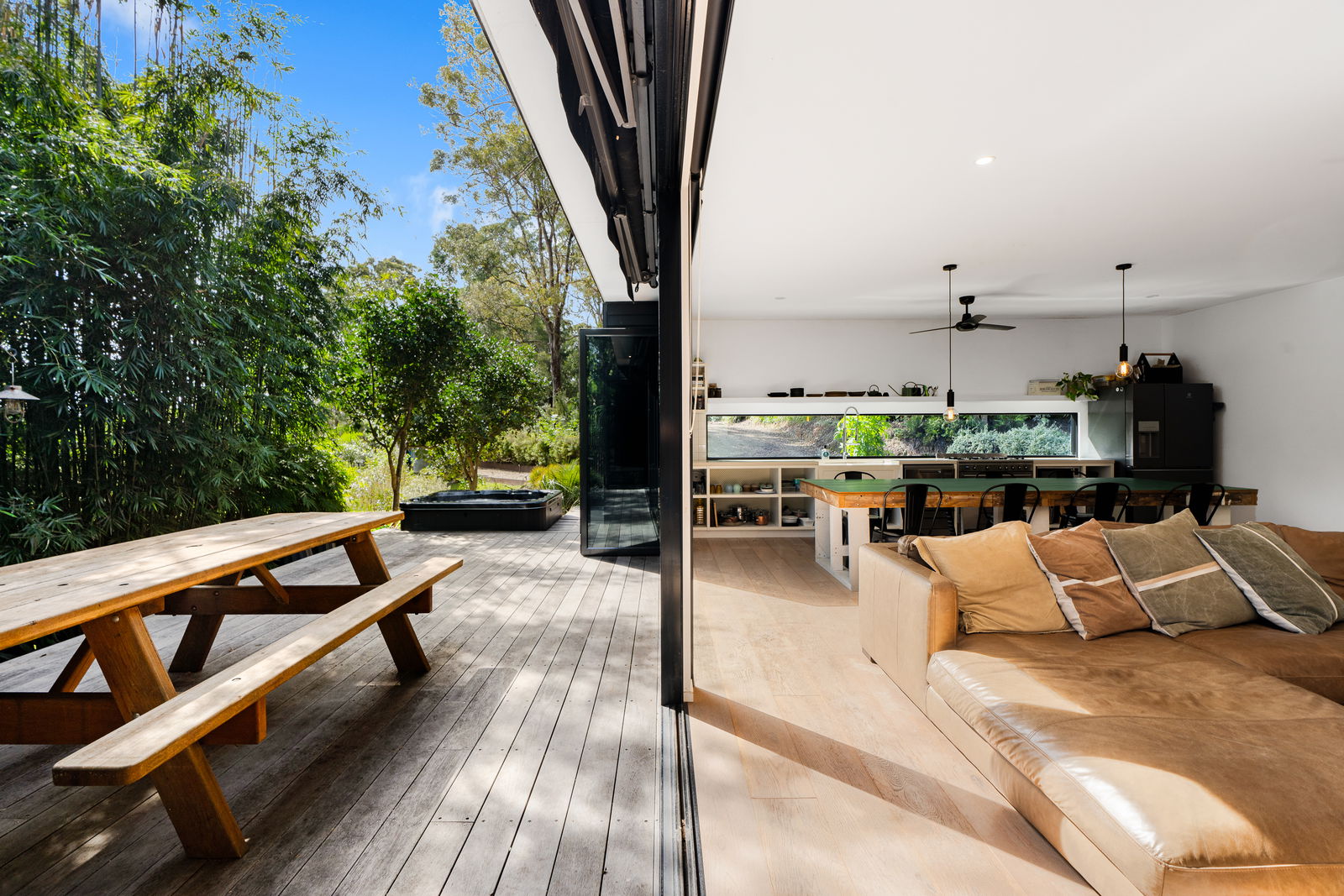 Main listing image for 10 North Hill Court, Tanglewood  NSW  2488