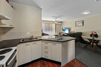Image 6 for 2/38 Milbong Street, Battery Hill  QLD  4551