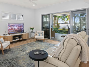 Image 5 for 113/8 Spinnaker Drive, Sandstone Point  QLD  4511