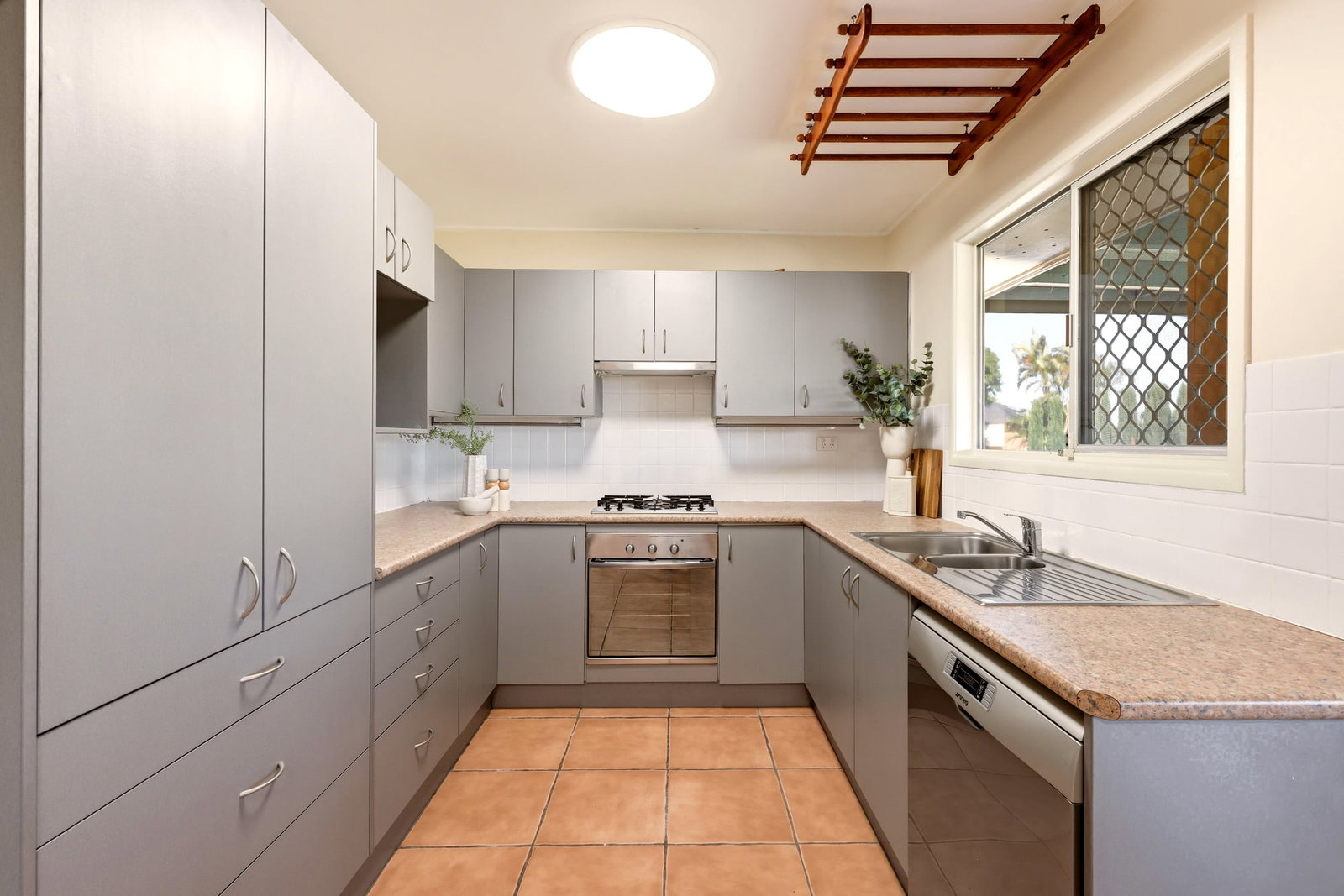 10 Toormore Street, Bracken Ridge, QLD, 4017, Bracken Ridge - Thumbnail 4