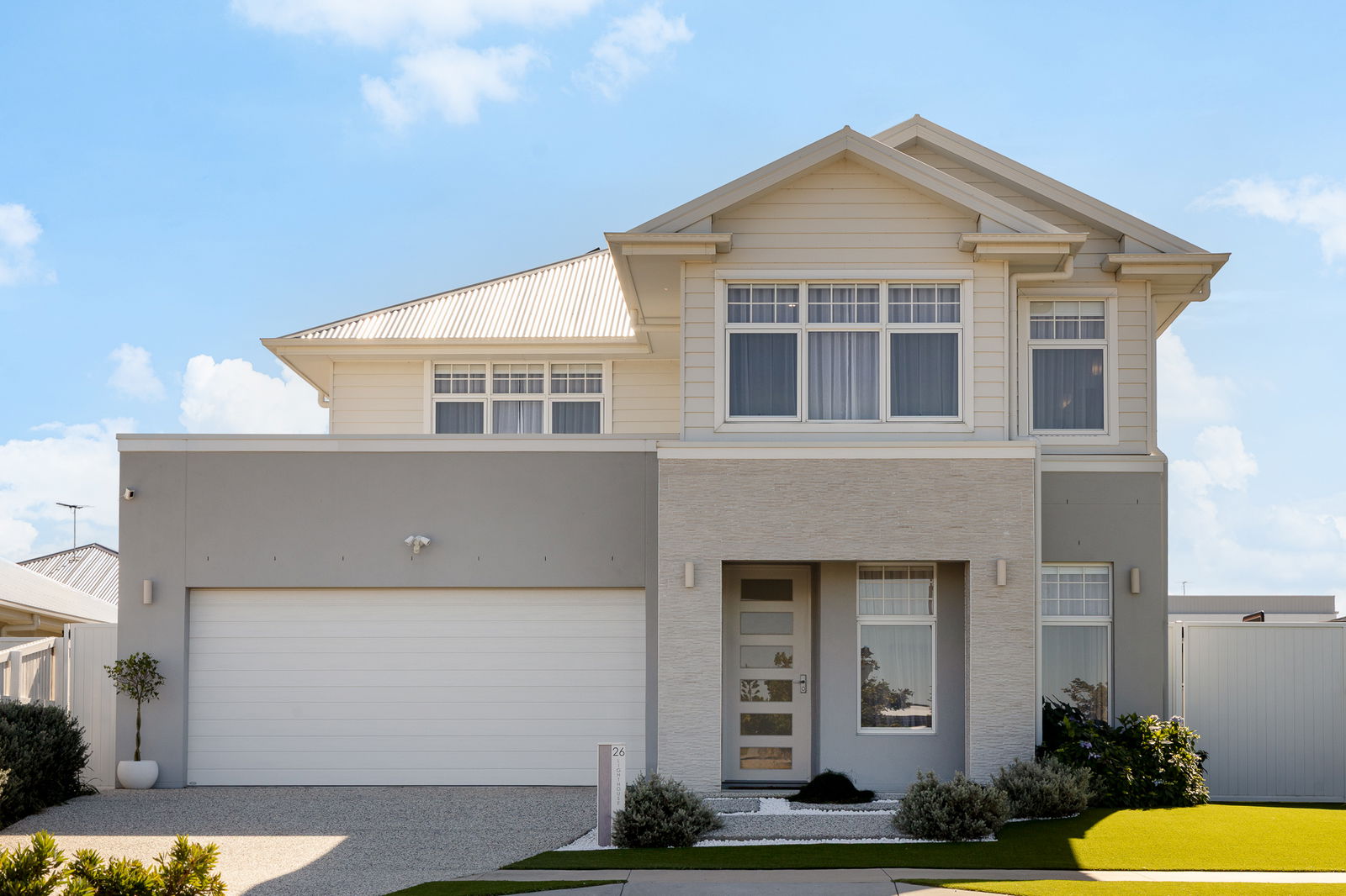 Main listing image for 26 Lighthouse Esplanade, Newport  QLD  4020