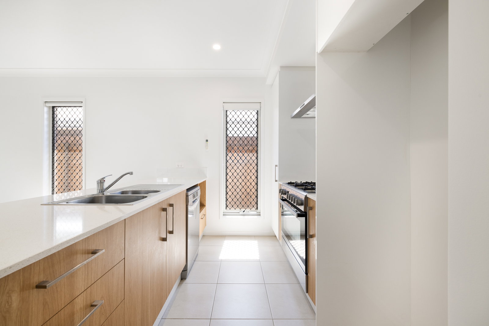 18 Zenith Place, Pallara, QLD, 4110, Pallara - Thumbnail 4
