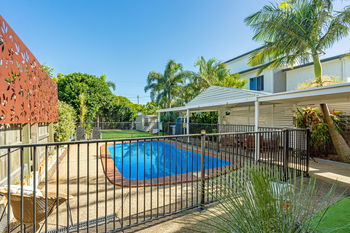 Image 4 for 431 Scarborough Road, Scarborough  QLD  4020