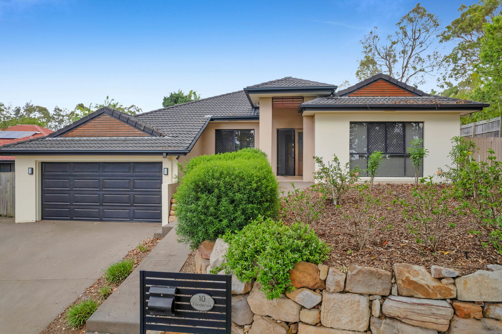 Main listing image for 10 Flindersia Crescent, Seventeen Mile Rocks  QLD  4073