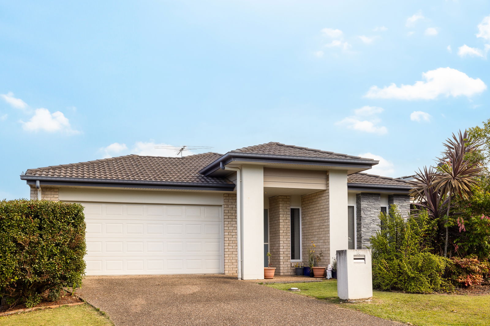 Main listing image for 16 Kingfisher Street, Dakabin  QLD  4503