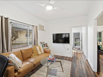 Image 5 for 596 Oxley Avenue, Scarborough  QLD  4020