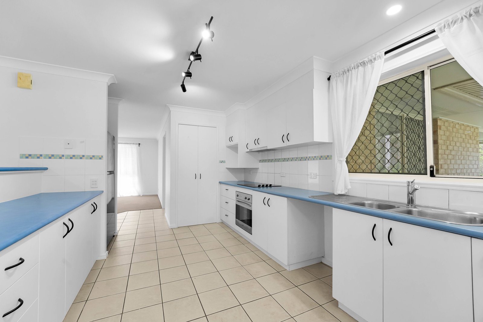 79 Toolara Circuit, Forest Lake, QLD, 4078, Forest Lake - Thumbnail 6