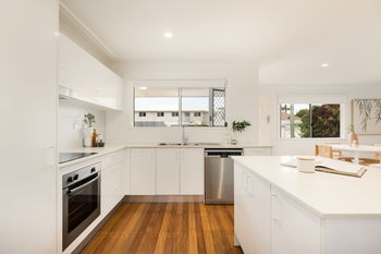 Image 6 for 2A Maryborough Terrace, Scarborough  QLD  4020