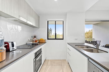 Image 6 for 2/3 Osborne Road, Mitchelton  QLD  4053