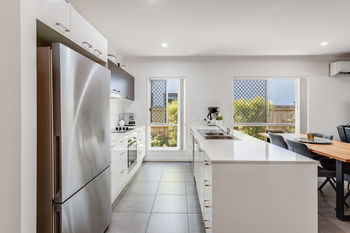 Image 5 for 184 Spinnaker Boulevard, Newport  QLD  4020