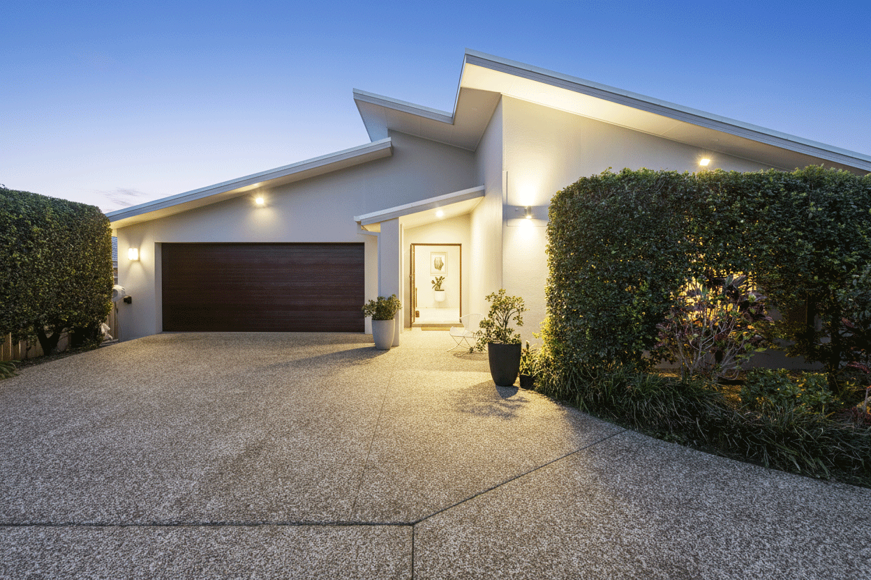 Main listing image for 121 Botanical Circuit, Banora Point  NSW  2486