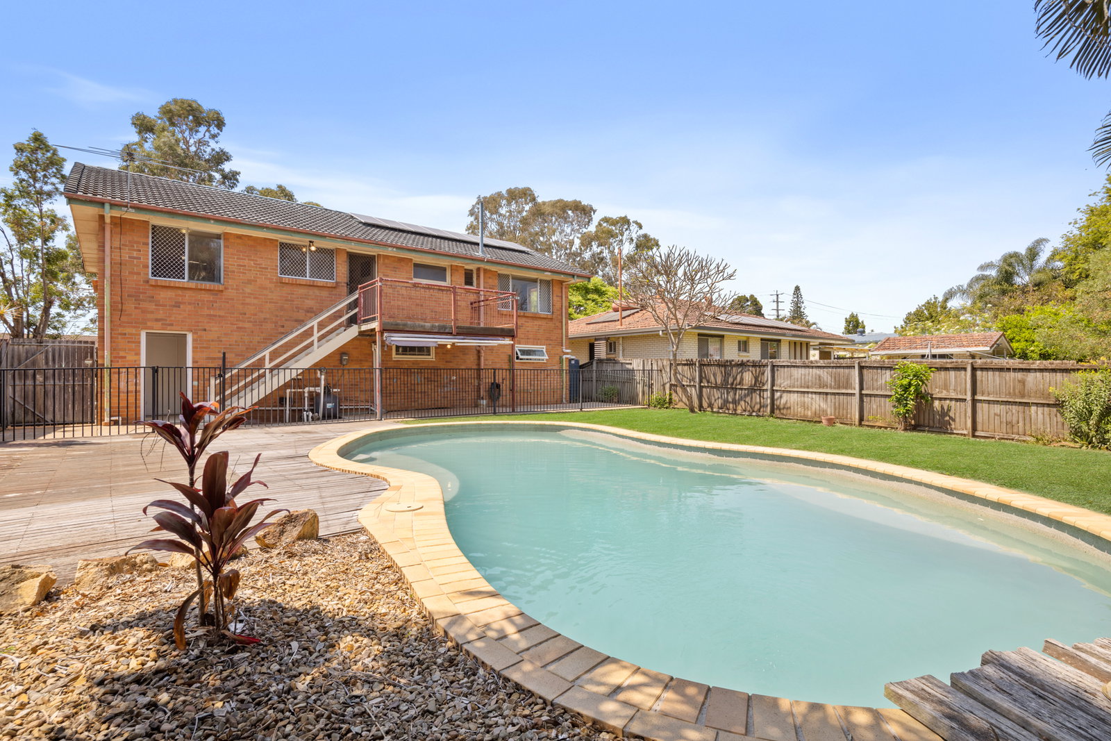 109 Randall Road, Wynnum West, QLD, 4178, Wynnum West - Thumbnail 2