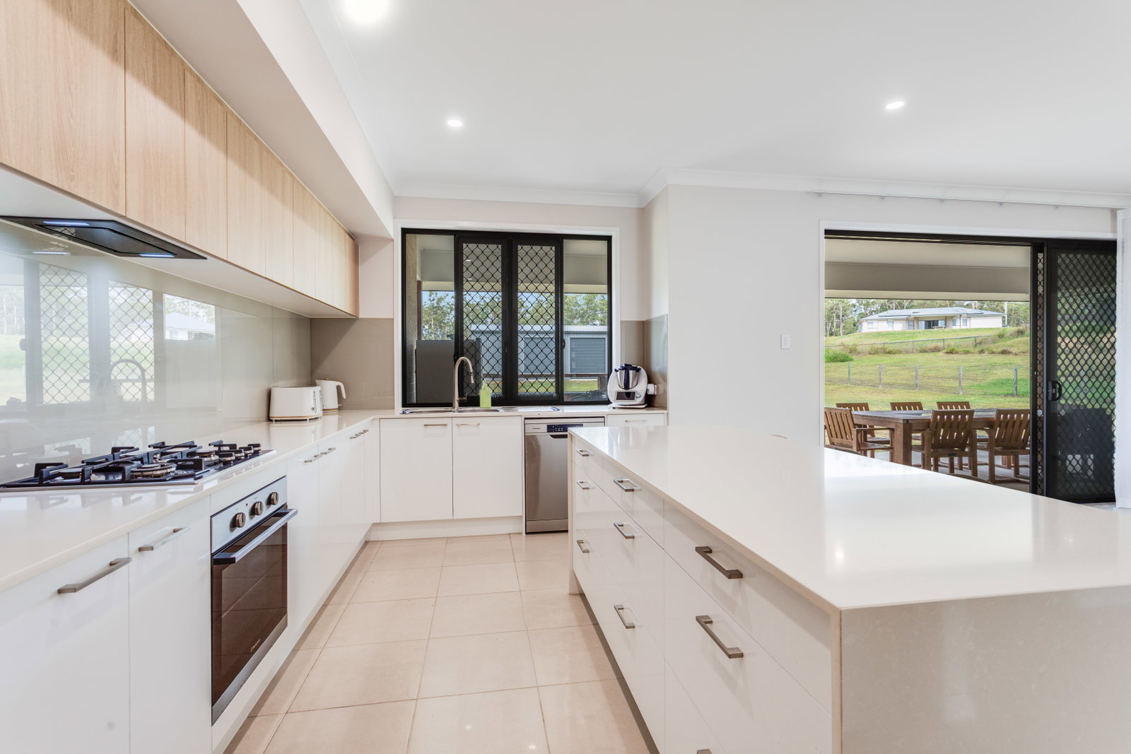 14 Elbrus Street, D'Aguilar, QLD, 4514, D'Aguilar - Thumbnail 8