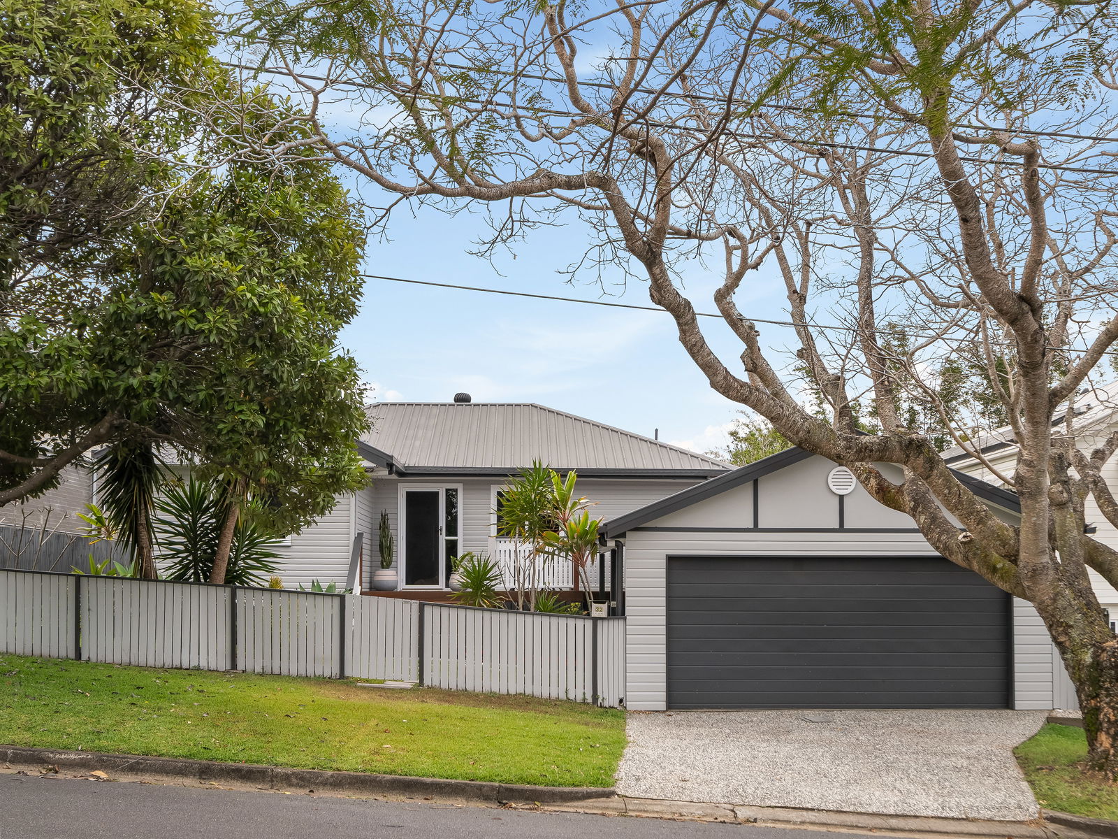 Main listing image for 32 Gordon Street, Brighton  QLD  4017