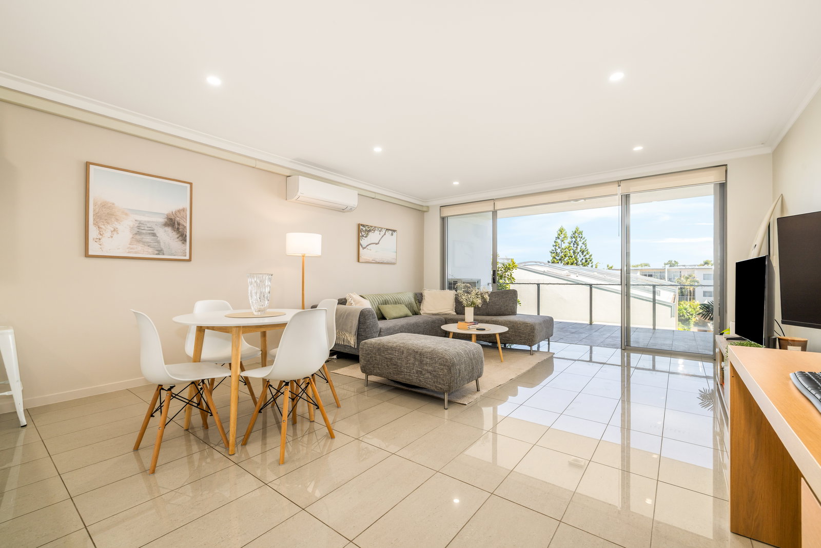 204/61 Oxford Street, Bulimba, QLD, 4171, Bulimba - Thumbnail 2