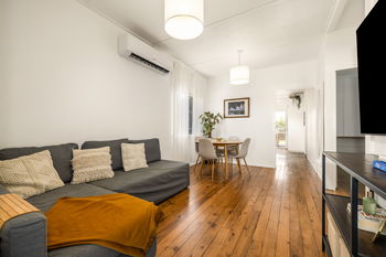 Image 5 for 25 Blakeney Street, Woody Point  QLD  4019