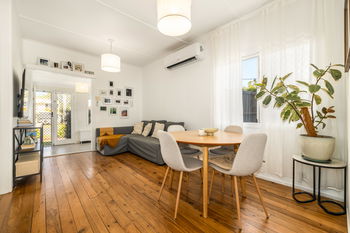 Image 4 for 25 Blakeney Street, Woody Point  QLD  4019