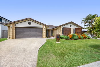 Image 5 for 22 Hillview Crescent, Little Mountain  QLD  4551