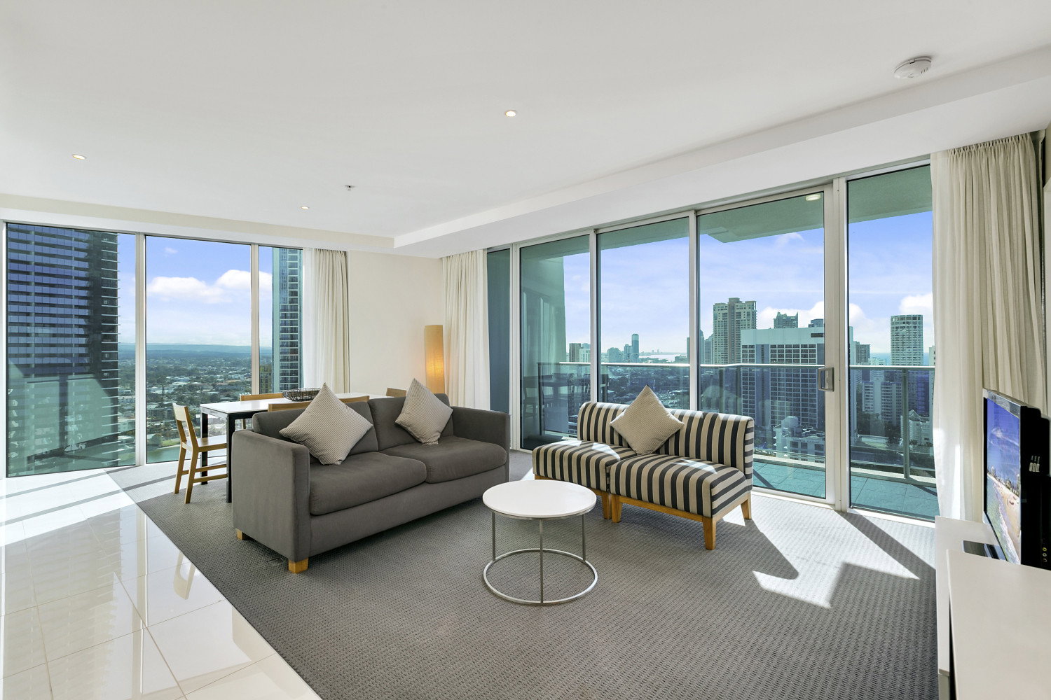 21901/3113 Surfers Paradise Boulevard, Surfers Paradise, QLD, 4217, Surfers Paradise - Thumbnail 2
