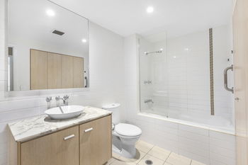 Image 5 for 103/1-7 Moores Crescent, Varsity Lakes  QLD  4227