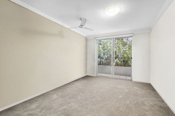 Image 6 for 103/1-7 Moores Crescent, Varsity Lakes  QLD  4227