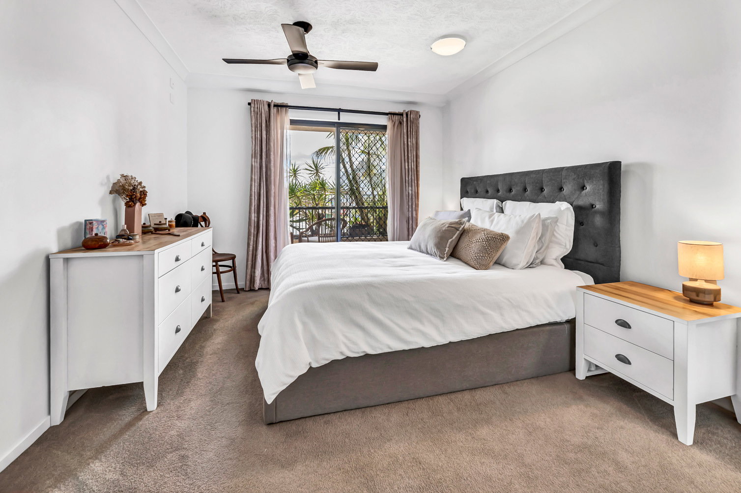 2/79-83 Townson Avenue, Palm Beach, QLD, 4221, Palm Beach - Thumbnail 3