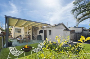 Image 5 for 31 Arthur Street, Woody Point  QLD  4019