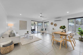 Image 4 for 52 Woodline Drive, Spring Mountain  QLD  4300