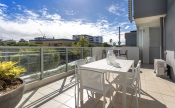 Image 4 for 1104/10 Fifth Avenue, Palm Beach  QLD  4221