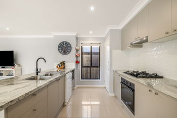 Image 6 for 8 Mackintosh Drive, North Lakes  QLD  4509